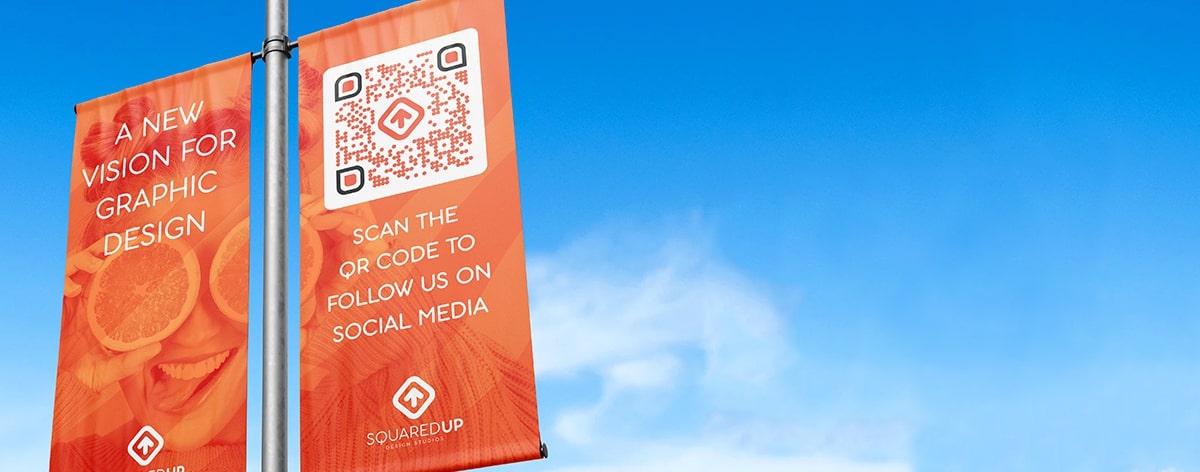 QR Code su un banner che pubblicizza i social network di uno studio grafico