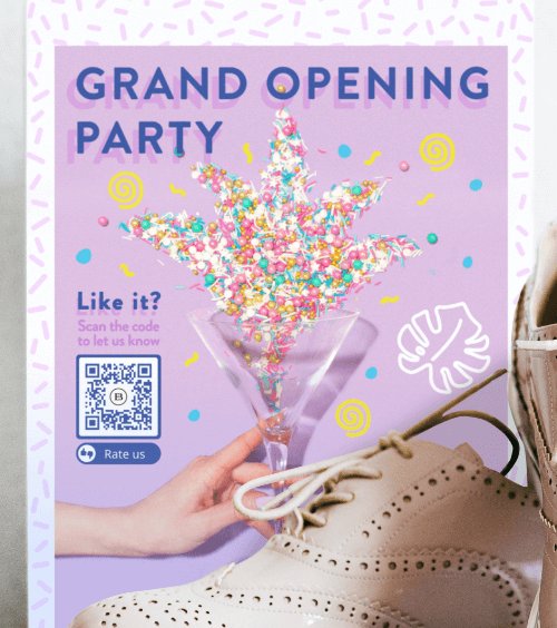 Annuncio pubblicitario di un negozio in una rivista con un QR Code che rimanda gli utenti ad una galleria di immagini, dove possono vedere l'ultima collezione di moda.